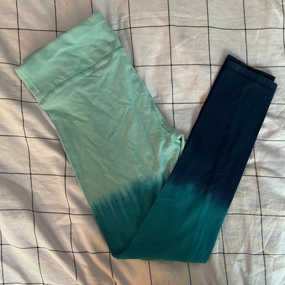 SOLD - 💎RARE💎 Justice Girls Color-Dipped Tie Dye Blue Ombre Leggings - Picture 4 of 9